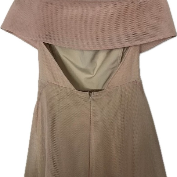 Bronx and Banco Off-Shoulder Dress - Picture 7 of 8